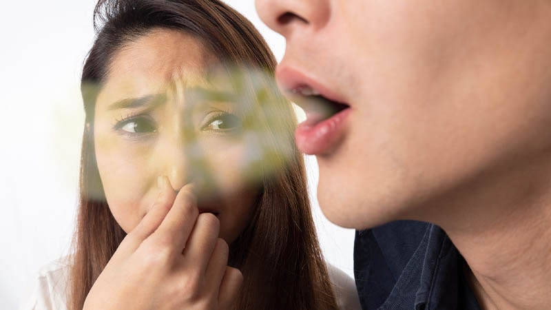 چگونه از شر بوی بد دهان خلاص شوید؟